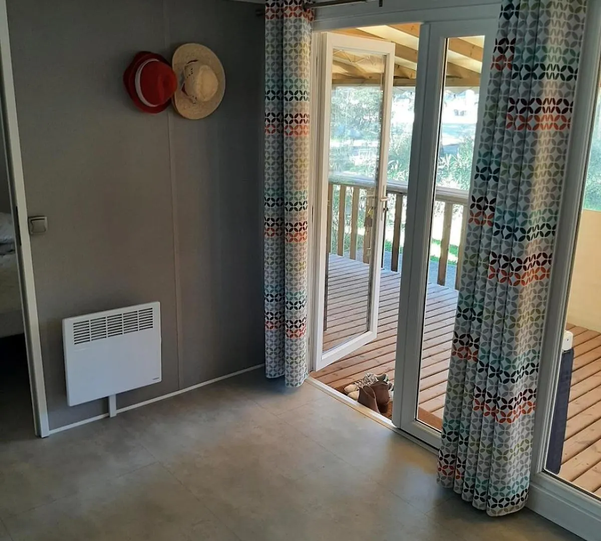 Holiday home Mobil-Home, 6 Pers, 3 Ch, 2 Sdb, Oasis Village 5 Etoiles Puget-sur Argens