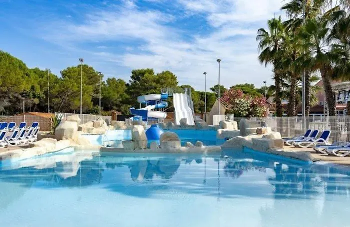 Holiday home Mobil-Home, 6 Pers, 3 Ch, 2 Sdb, Oasis Village 5 Etoiles Puget-sur Argens